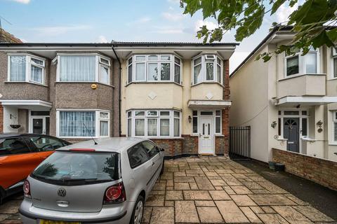 68 Newark Crescent, London, NW10 7BA