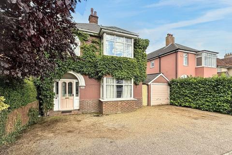3 bedroom detached house for sale, Newmarket, Suffolk
