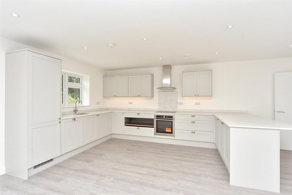 Kitchen/ Living Area
