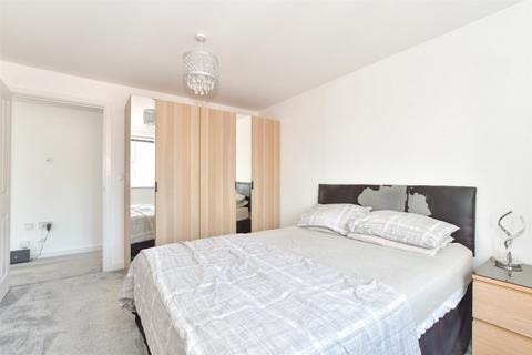 29 Blakiston Close, Ashington, Pulborough, RH20 3GL