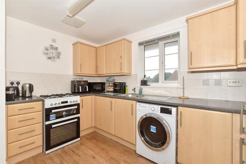 29 Blakiston Close, Ashington, Pulborough, RH20 3GL
