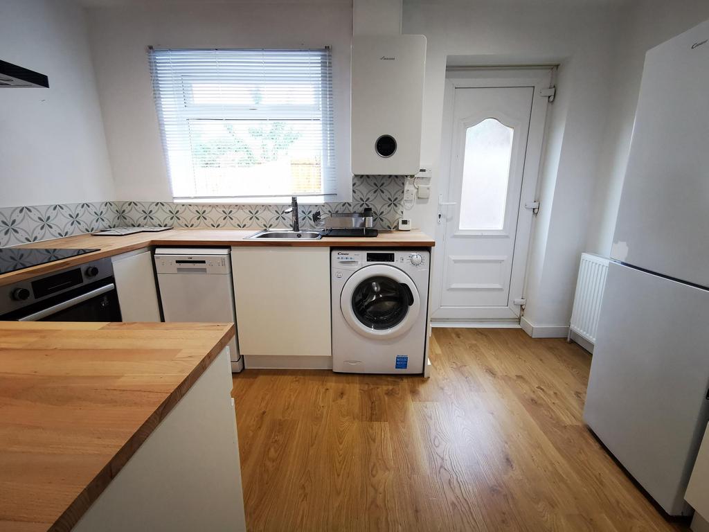 House in Newcastle upon Tyne - View 4