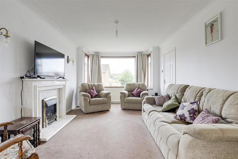3 bedroom detached house for sale, Windsor Crescent, Woodthorpe NG5
