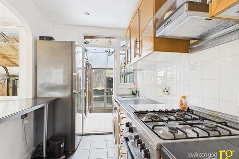 112 Abercorn Crescent, Harrow, HA2 0PU