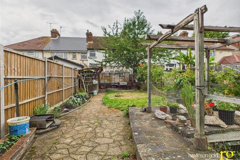 112 Abercorn Crescent, Harrow, HA2 0PU