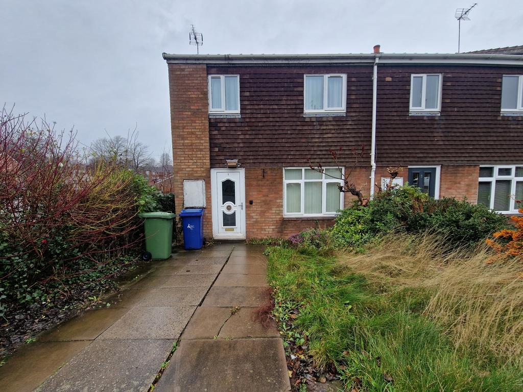Heath Road Rugeley WS15 1 AH - 3 bedroom end terra