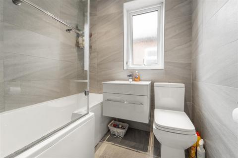 5 Barton Avenue, Urmston, Manchester, M41 5PS