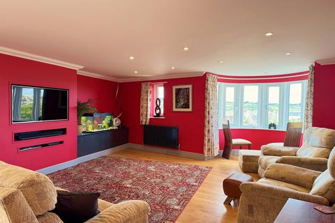 4 bedroom semi-detached house for sale, Bridport
