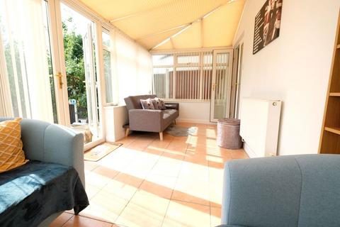 1 Harvest Close, Upper Gornal, Dudley, DY3 2HT