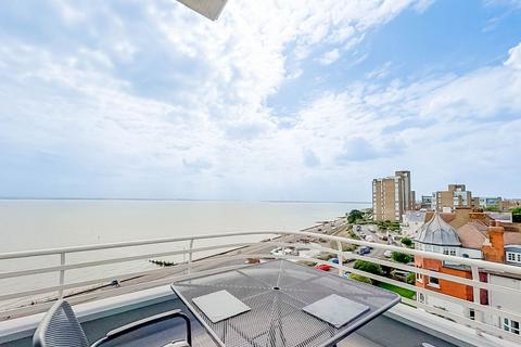2 bedroom flat for sale, Seaforth Road, Westcliff-On-Sea SS0