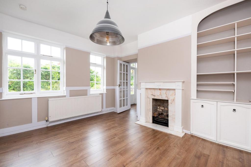 Newbridge Lodge, 45 Kelston Road, Bath, BA1 3 QH-4.