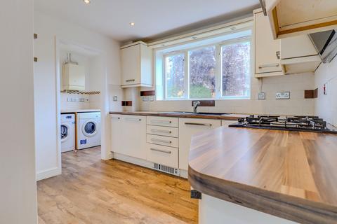 4 bedroom detached house for sale, Guinevere Way, Leicester Forest East, LE3