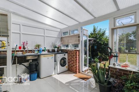 3 bedroom terraced house for sale, Kynaston Avenue, Thornton Heath