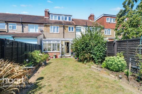 3 bedroom terraced house for sale, Kynaston Avenue, Thornton Heath