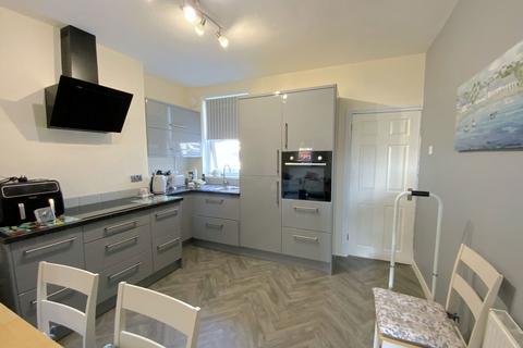 2 bedroom end of terrace house for sale, New England, Halesowen B62