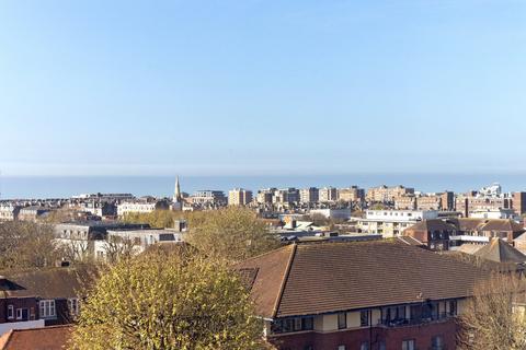 1 bedroom flat for sale, Davigdor Road, Hove, East Sussex, BN3