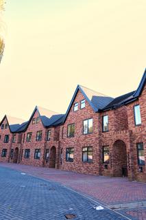 4 bedroom semi-detached house to rent, Lampton Road, Hounslow TW3