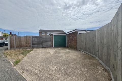 3 bedroom semi-detached house for sale, Station Road, Burnham-On-Crouch