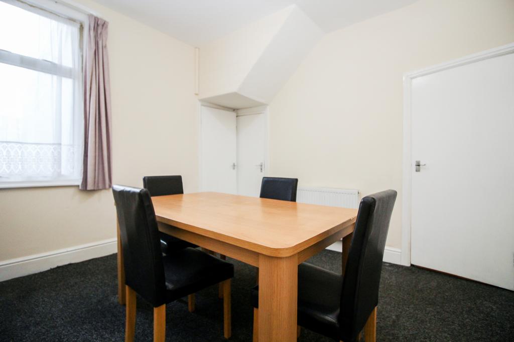 2055642  1634892967-5336-Dinning Room1