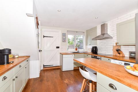 undefined, Tonbridge Road, Wateringbury, Kent