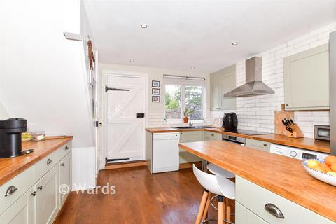 undefined, Tonbridge Road, Wateringbury, Kent