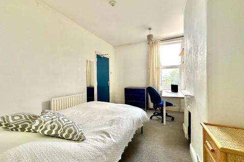 undefined, (26/27) Glentworth Road, Nottingham NG7