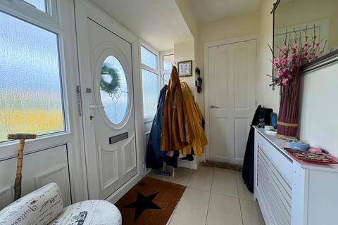 2 bedroom bungalow for sale, Howard Avenue, Lymm