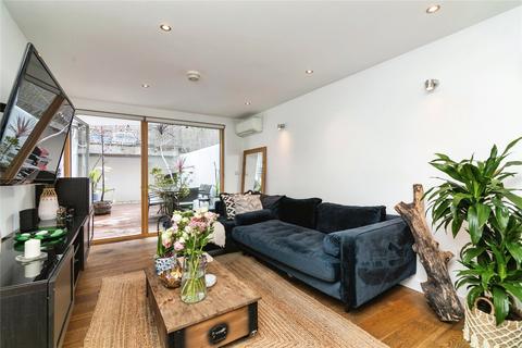 2 bedroom apartment for sale, Mears Close, London, E1