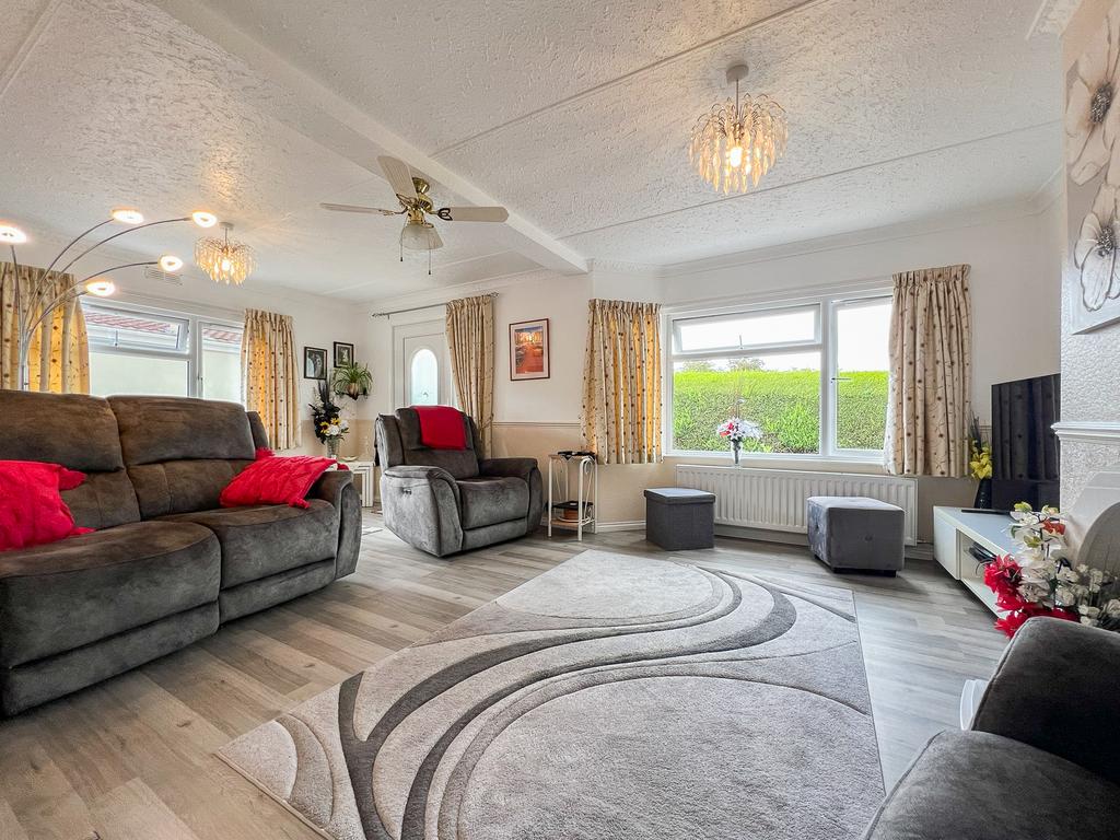 Living room (3)
