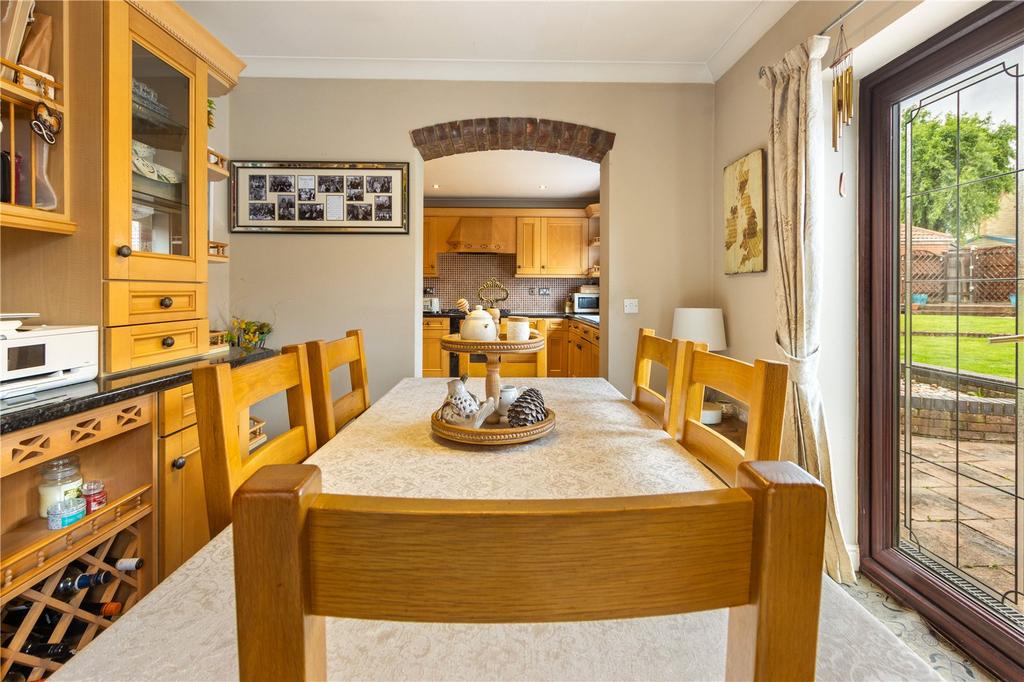 Breakfast Room
