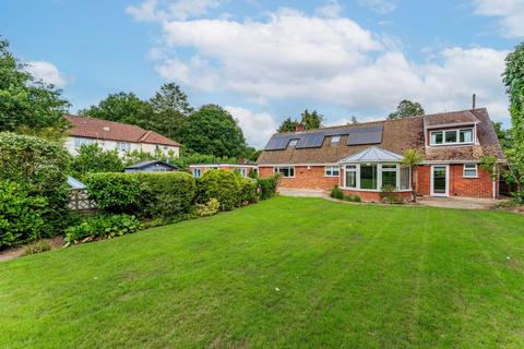 undefined, Fakenham Road, Taverham