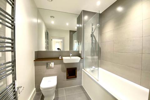 2 bedroom flat for sale, Bristol Avenue, Casa Court, NW9
