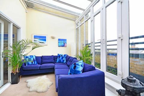 2 bedroom flat to rent, Stockwell Green, Stockwell, London, SW9