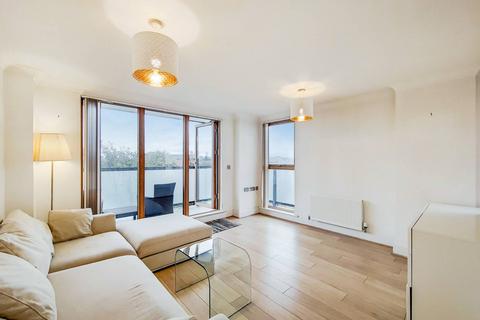 2 bedroom flat to rent, Robsart Street, Brixton, London, SW9