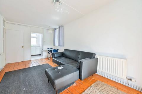 1 bedroom flat to rent, Canterbury Crescent, Brixton, London, SW9