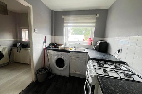 undefined, Yatesbury Avenue, Blakelaw, Newcastle Upon Tyne, Tyne And Wear, NE5