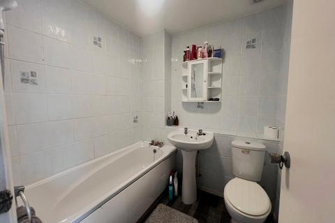 undefined, Yatesbury Avenue, Blakelaw, Newcastle Upon Tyne, Tyne And Wear, NE5