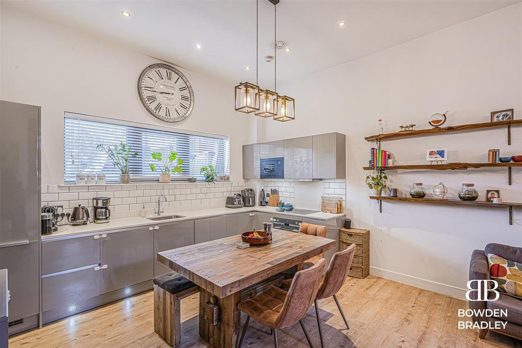 Living Room/Kitchen