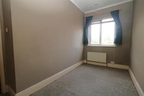 3 Whybourne Grove, Rotherham, S60 2LQ