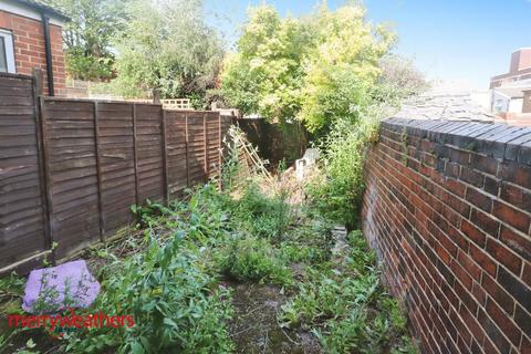 3 Whybourne Grove, Rotherham, S60 2LQ