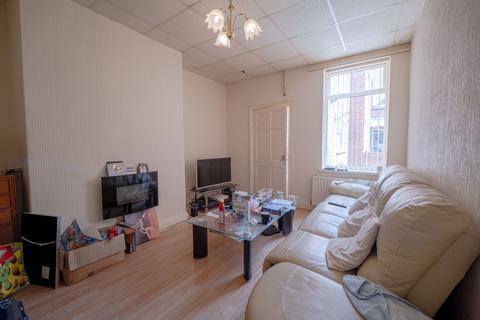 2 bedroom apartment for sale, Canterbury Street, South Shields NE33