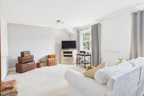 undefined, Walnut Grove, Wooburn Green, High Wycombe, Buckinghamshire, HP10