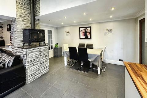 4 bedroom semi-detached house for sale, Sanders Road, Warwickshire CV6