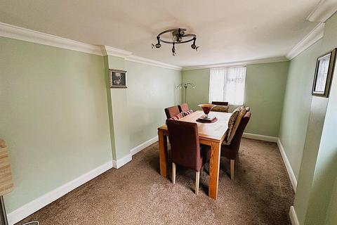 26 Red Cedars Road, Orpington, BR6 0BX