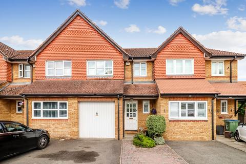 High Road, Leavesden, WD25
