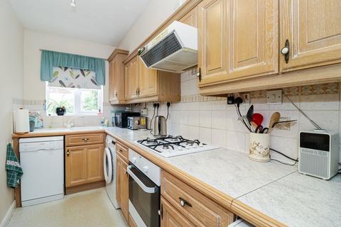undefined, High Road, Leavesden, WD25