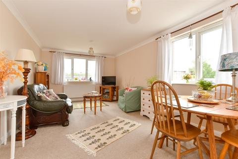 2 bedroom apartment for sale, Fern Lodge, Sandown PO36