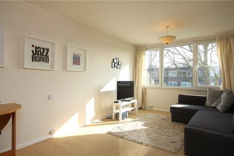 1 bedroom apartment for sale, Augustus Close, Brentford Dock, TW8