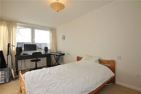 1 bedroom apartment for sale, Augustus Close, Brentford Dock, TW8