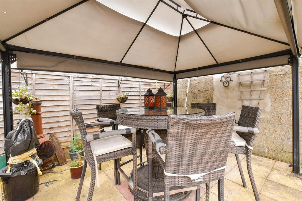 Patio / Decking
